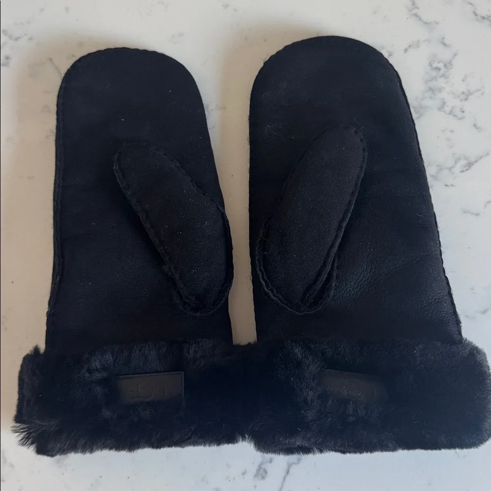 Atherson Embroidered Mitten - Picture 3 of 4